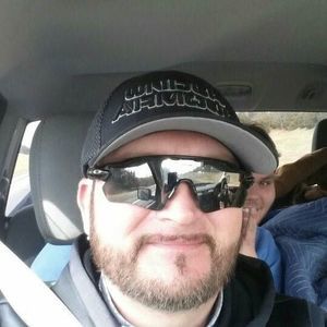 Meet your Posher, Jay